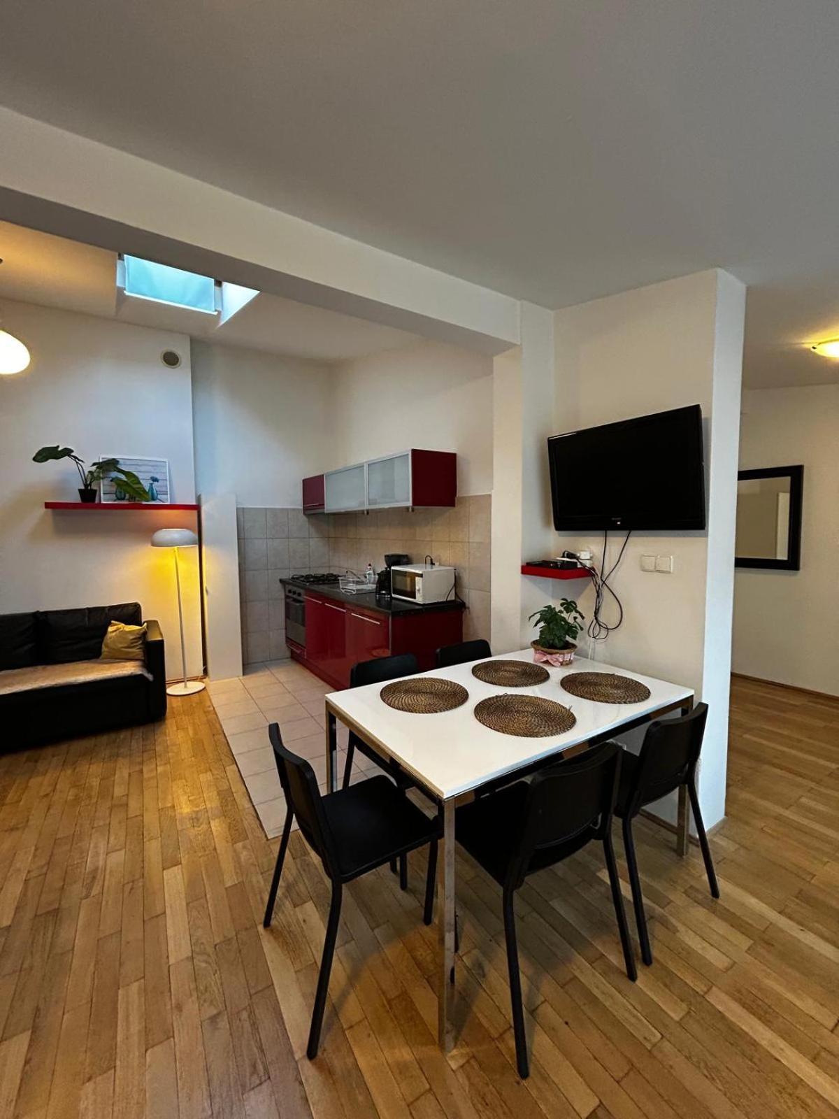 Golden Apartments With Lift - Old Town Cracovia Exterior foto