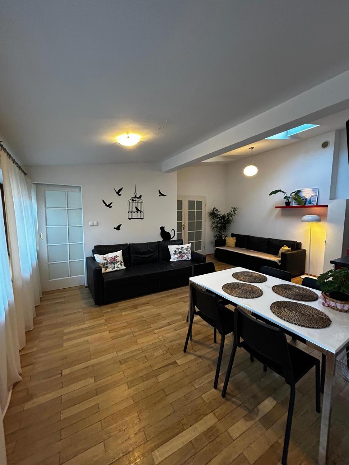 Golden Apartments With Lift - Old Town Cracovia Exterior foto